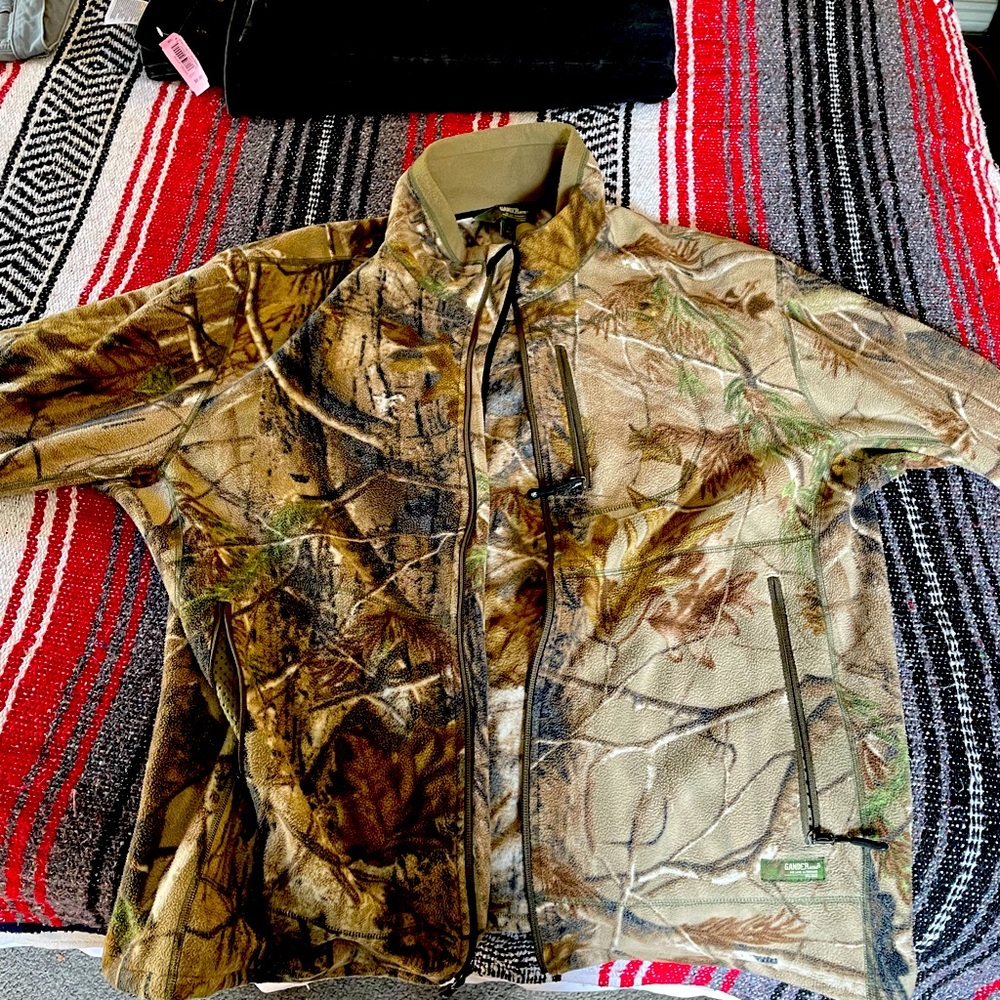 Gander mountain zip up sweatshirt